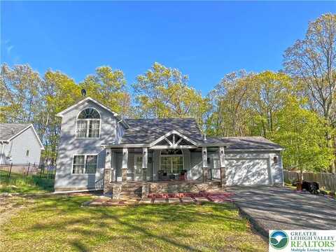 158 Davis Circle, Pike, PA 18324