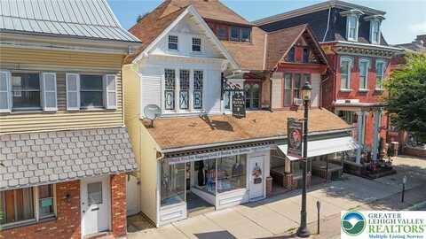 251 W Broad Street, Tamaqua Boro, PA 18252