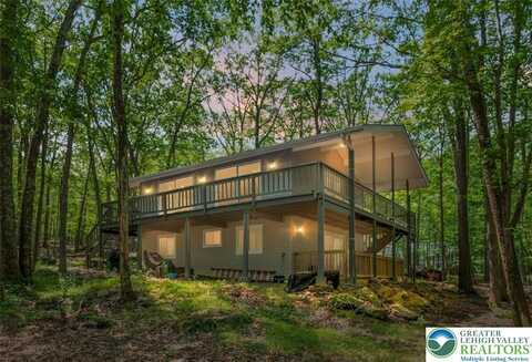 205 Mountain View Drive, Pike, PA 18428
