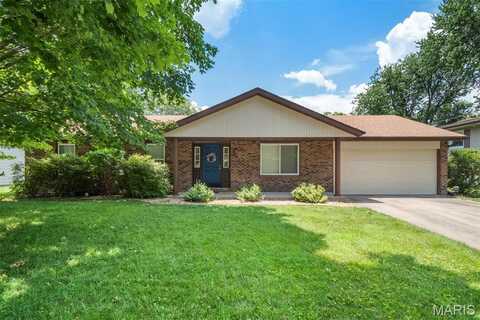 33 Village Drive, Swansea, IL 62226