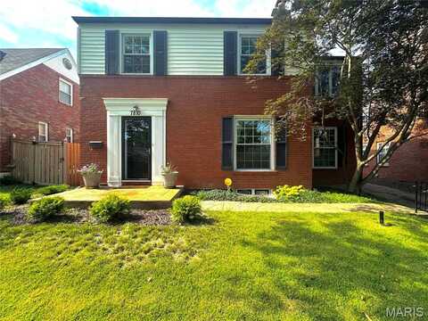 7810 Lafon Place, University City, MO 63130