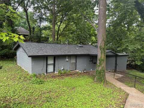 8803 Corwin Drive, Saint Louis, MO 63136