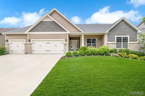 414 Filipp Lane, Lake Saint Louis, MO 63367