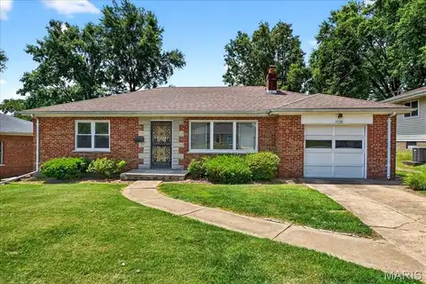 7438 Cheshire Lane, Affton, MO 63123