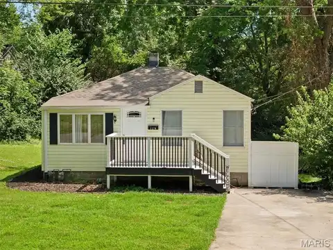 120 W Washington Street, Collinsville, IL 62234