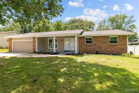 4 Bayberry Lane, Saint Peters, MO 63376