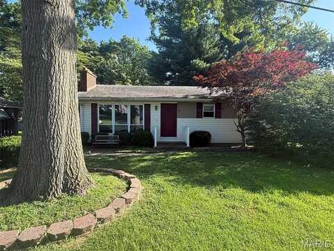 5 Mary Ann Drive, Fairview Heights, IL 62208