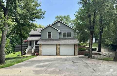 404 Juniper Street, Wakefield, KS 67487