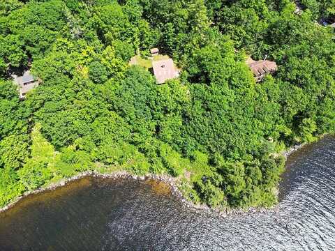 176 Perkins Beach Road, Wayne, ME 04284