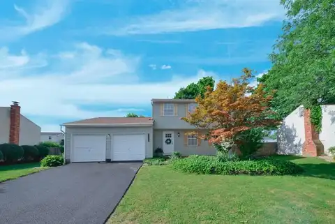 8755 Crestwater Drive, Galloway, OH 43119