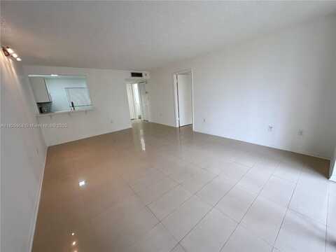 8025 SW 107th Ave, Miami, FL 33173