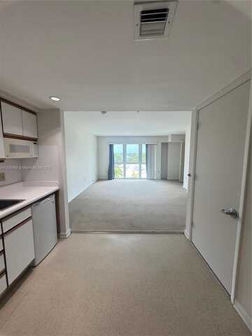 5779 SW 72nd Ave, South Miami, FL 33143