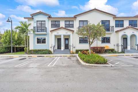 3674 SW 61st Ter, Miramar, FL 33023
