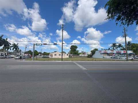 3186 NW 33rd St, Miami, FL 33142
