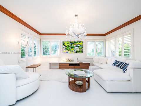 331 Nevada St, Hollywood, FL 33019
