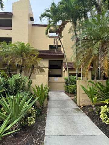 9285 SW 125th Ave, Miami, FL 33186