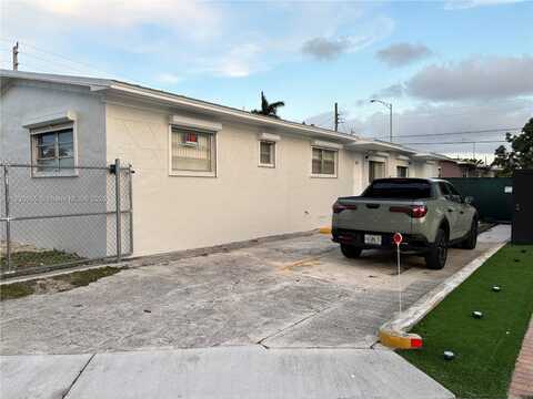 994 SE 2nd Pl, Hialeah, FL 33010