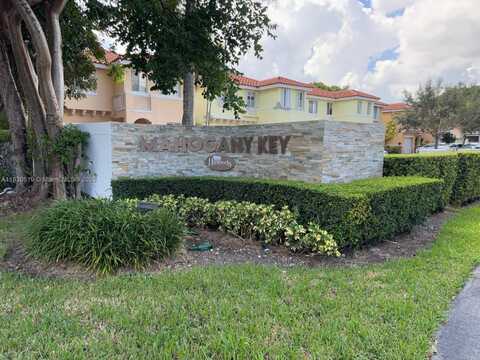 10441 Mahogany Key Cir, Miami, FL 33196