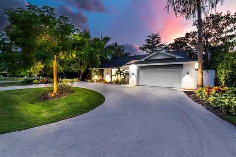 903 BLUEBIRD, Naples, FL 34104