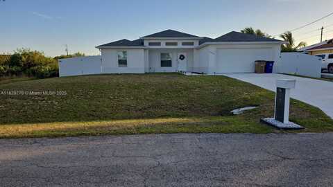 3817 16th St SW, Lehigh Acres, FL 33976