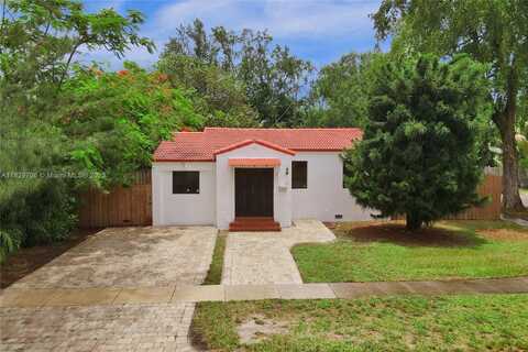 871 NE 122nd St, North Miami, FL 33161