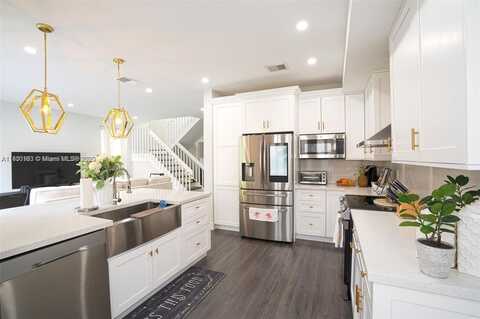 4921 SW 152nd Ave, Miramar, FL 33027