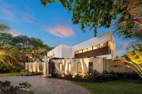 4041 S Le Jeune Rd, Miami, FL 33146
