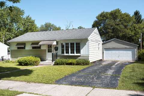 1434 Aldoro Dr, Waukesha, WI 53188