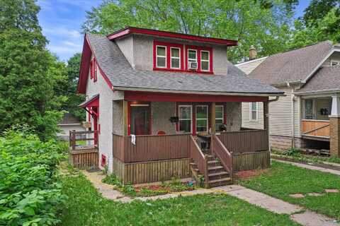 2546 N 53rd St, Milwaukee, WI 53210