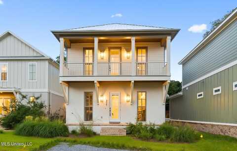 273 Porter Oak Lane, Ocean Springs, MS 39564