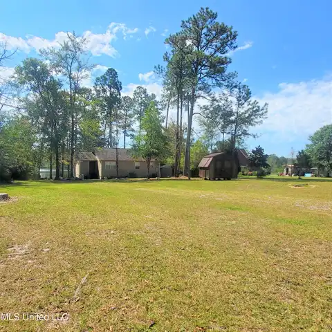 80 Maple Drive, Perkinston, MS 39573