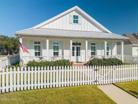 408 Thomas Shields Boulevard, Bay Saint Louis, MS 39520