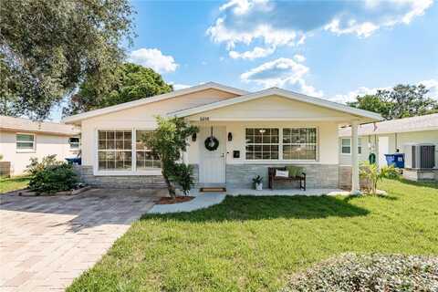 6658 STEWART AVENUE N, Saint Petersburg, FL 33702