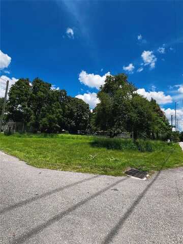 2910 N 25TH STREET, TAMPA, FL 33605