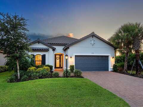 4704 SARCA COURT, LAKEWOOD RANCH, FL 34211