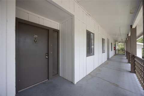6519 W NEWBERRY ROAD, GAINESVILLE, FL 32605