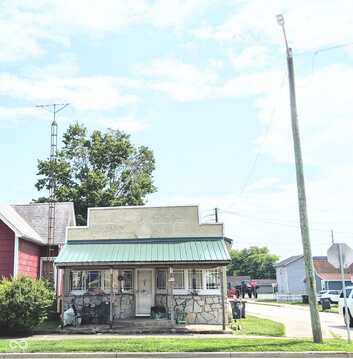 447 W 2nd Street, Rushville, IN 46173