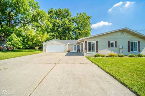 901 N Greenbriar Road, Muncie, IN 47304