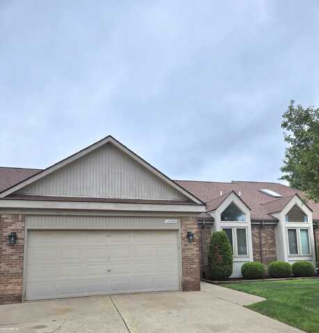 15855 ANGELO, Clinton Township, MI 48038