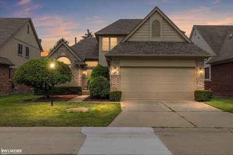 52717 Paint Creek, Macomb, MI 48042