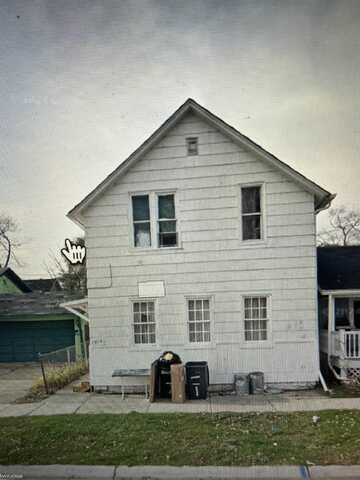 815 St. Clair, Port Huron, MI 48060