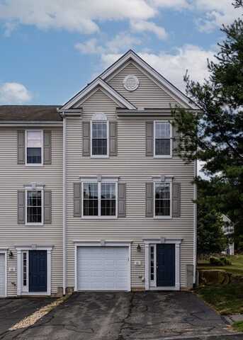 61 Tulip Cir, Grafton, MA 01560