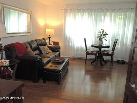 455a Chesterfield Court, Manchester, NJ 08759