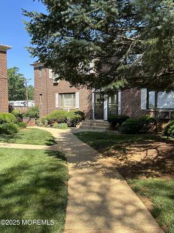 204 Manor E, Red Bank, NJ 07701