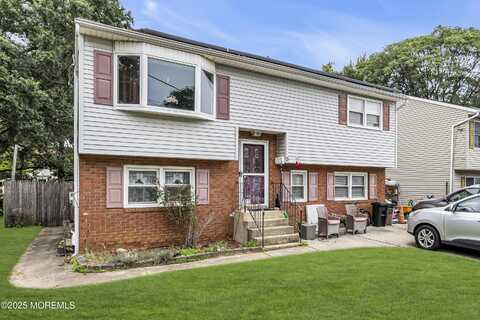 3 Carlo Drive, Keansburg, NJ 07734
