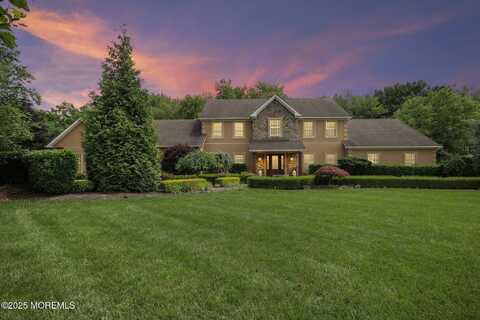 4 White Pines Way, Freehold, NJ 07728