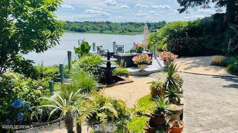 638 S Riverside Drive, Neptune, NJ 07753