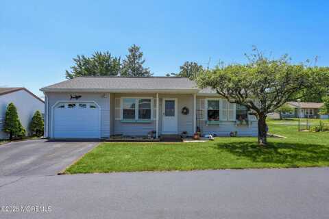 17 Churchill Road, Whiting, NJ 08759