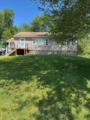 9 Norah Lane, Hyde Park, NY 12538