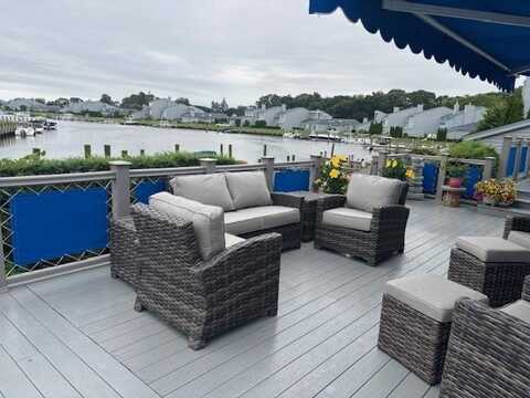 1 Harbour, Blue Point, NY 11715